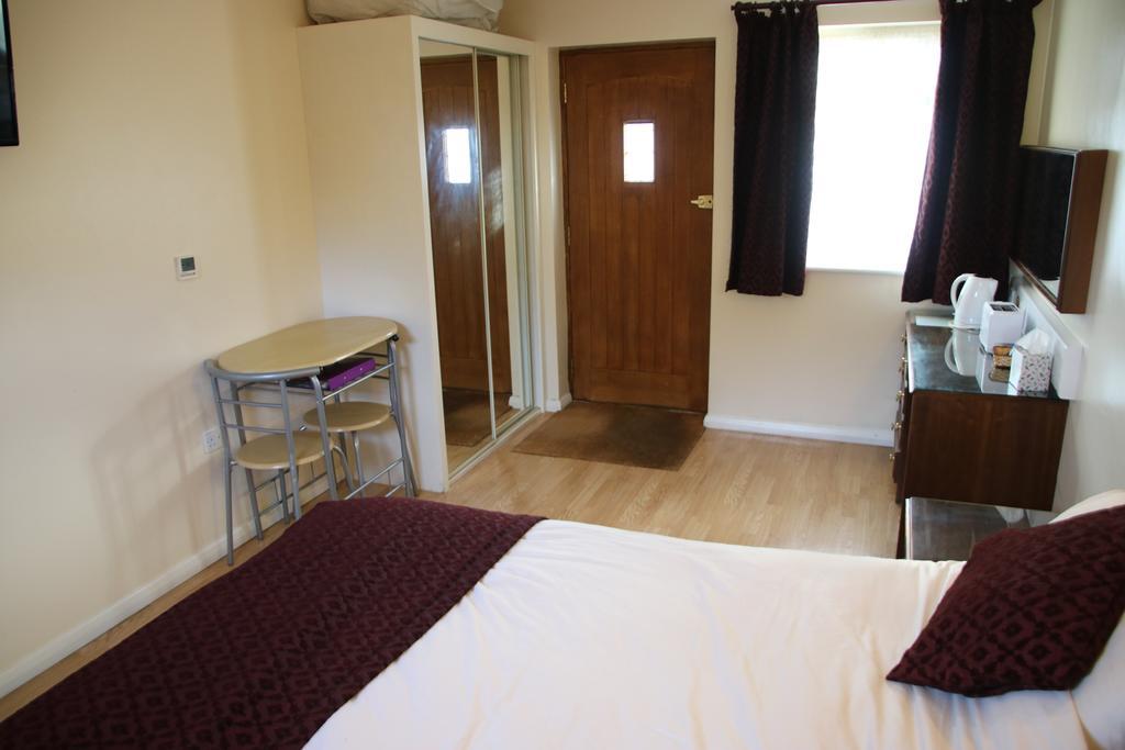 The Stables B&B @ Pear Tree Cottage Winslow Extérieur photo